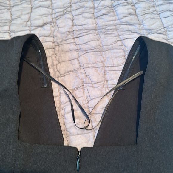 Dress the Population size medium black Alessia dress. - Picture 16 of 16